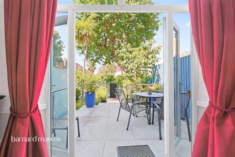 2 bedroom apartment for sale, Upper Richmond Road West, East Sheen, London