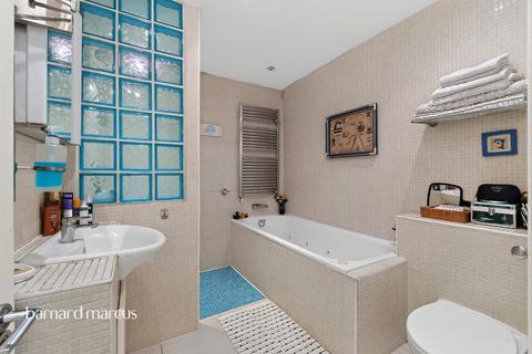 2 bedroom apartment for sale, Upper Richmond Road West, East Sheen, London
