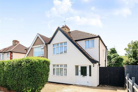 Elmstead Avenue, Wembley Park