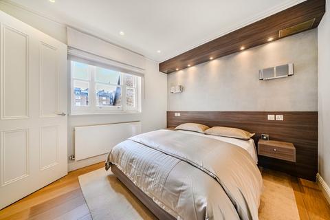 2 bedroom flat for sale, Queen's Gate, South Kensington, London