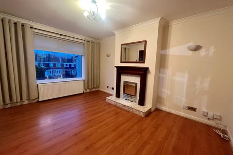 3 bedroom detached house to rent, Helmsdale Avenue, Glasgow, G72