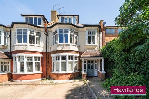 Eversley Park Road, London