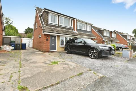 3 bedroom semi-detached house for sale, Larchwood Crescent, Leyland, Lancashire, PR25