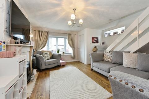 3 bedroom semi-detached house for sale, Larchwood Crescent, Leyland, Lancashire, PR25