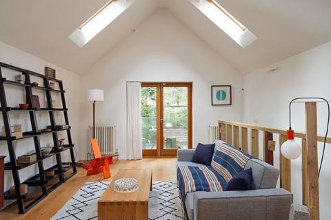 undefined, Scoble Place, London N16