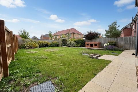 undefined, Lyndale Road, Burscough, L40