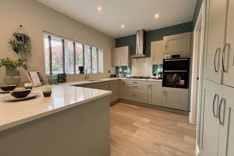 undefined, Lyndale Road, Burscough, L40