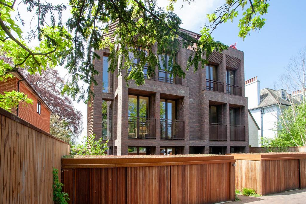 Detached house exterior