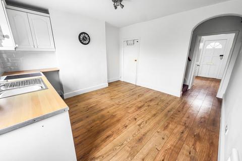 2 bedroom terraced house to rent, Nursery Road, Barnton, CW8