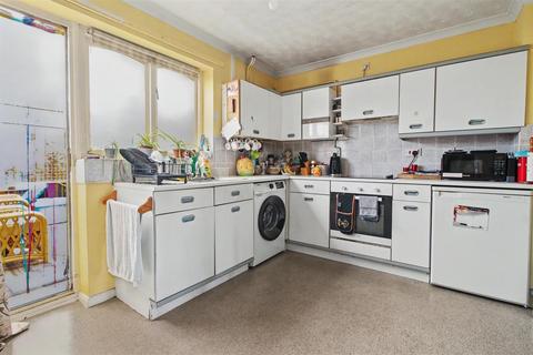 2 bedroom end of terrace house for sale, Pyehurn Mews, Norwich NR8