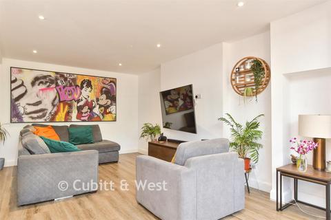 4 bedroom semi-detached house for sale, Old Shoreham Road, Hove, East Sussex