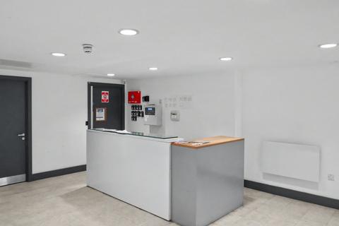 undefined, Apartment 613, Cardinal Court, Scholes Street, Oldham OL1 3FZ