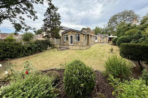 2 bedroom detached bungalow for sale, The Mews, Over Hall Park, Mirfield
