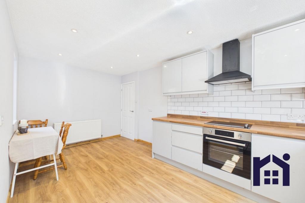 Dining kitchen