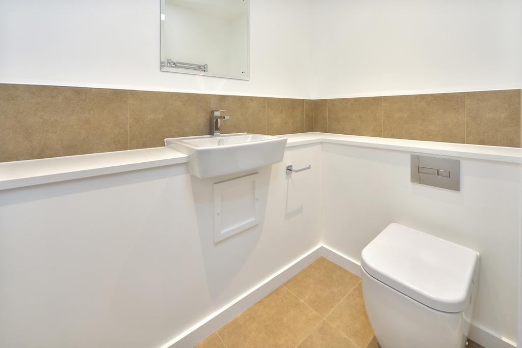 Apartment in Islington - More