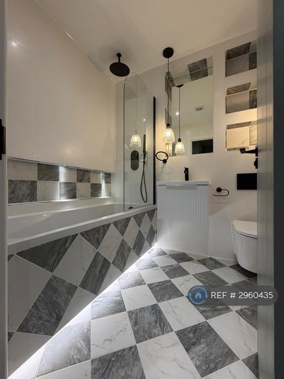 Apartment in London - View 3
