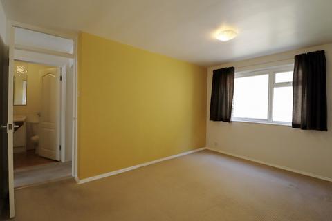1 bedroom flat for sale, Belcroft Close, Bromley