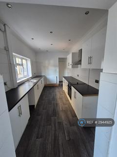 3 bedroom terraced house to rent, Sidney St, Cleethorpes, DN35