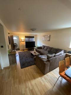 2 bedroom apartment to rent, The Farthings, Lymm WA13