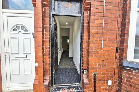 2 bedroom terraced house to rent, Manchester M9