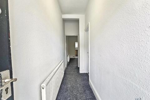 2 bedroom terraced house to rent, Manchester M9