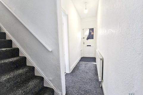 2 bedroom terraced house to rent, Manchester M9
