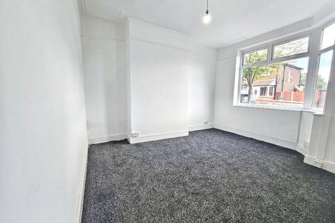 2 bedroom terraced house to rent, Manchester M9