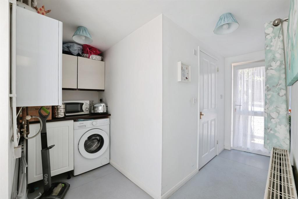 Utility room, utility
