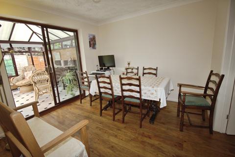 4 bedroom detached house for sale, Douglas Road, Market Deeping