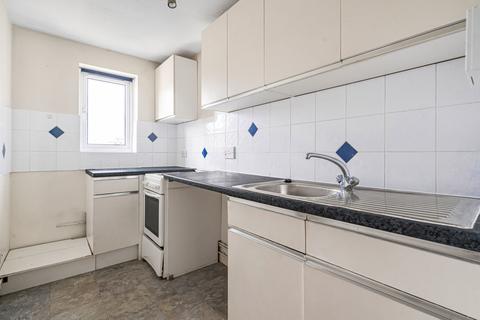 1 bedroom maisonette for sale, Ascot Close, Alton, Hampshire