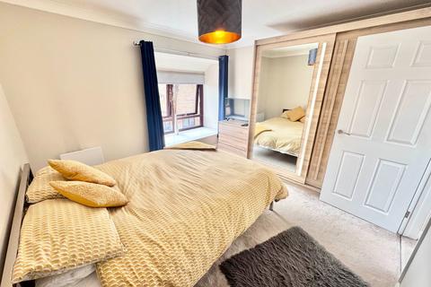 2 bedroom mews for sale, Staploe Mews, High Street, Soham