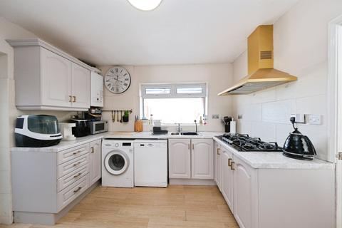 3 bedroom detached house for sale, Dalebrook Road, Burton-On-Trent