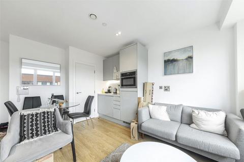 1 bedroom flat to rent, Home Park Mill Link, Kings Langley WD4