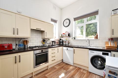 2 bedroom apartment for sale, Homefield Road, Bromley, Kent, BR1
