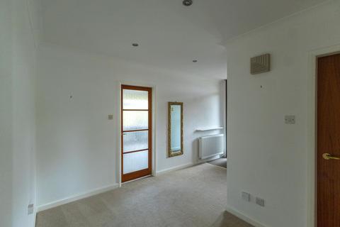 3 bedroom detached bungalow to rent, Chantry Avenue, Hartford, CW8