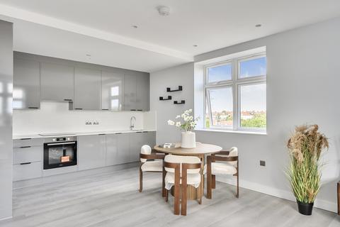 undefined, London Road, Sutton SM3