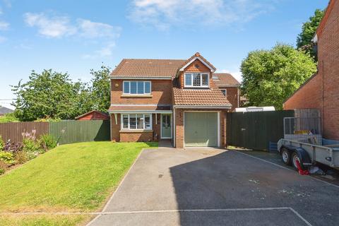 5 bedroom detached house for sale, Farm Close, Emersons Green, BRISTOL