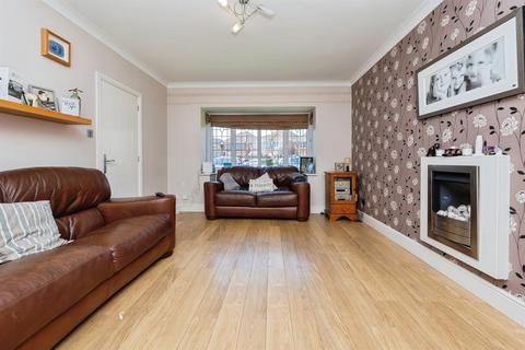 5 bedroom detached house for sale, Farm Close, Emersons Green, BRISTOL