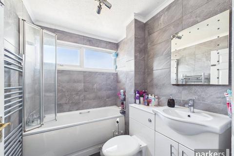 3 bedroom terraced house for sale, Fulmead Road, Berkshire RG30