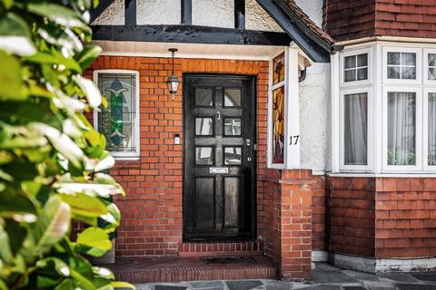 6 bedroom detached house for sale, Holland Avenue, Cheam, SM2
