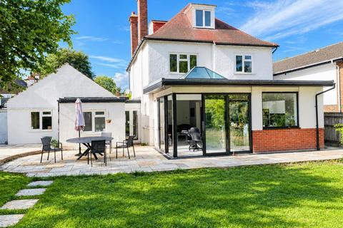 6 bedroom detached house for sale, Holland Avenue, Cheam, SM2