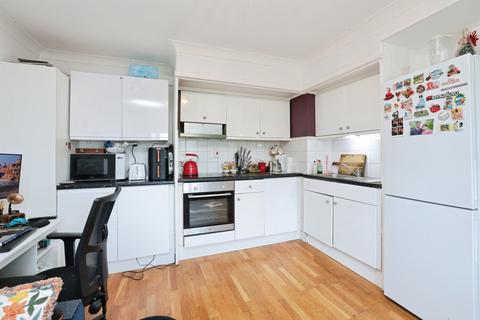 1 bedroom flat for sale, West Wycombe Road, High Wycombe
