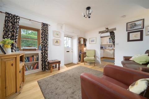 2 bedroom end of terrace house for sale, Kirk Wynd, Abernethy, Perth
