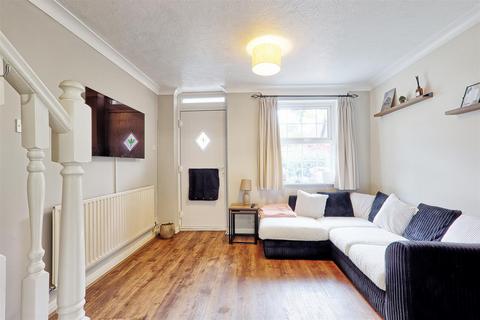 2 bedroom end of terrace house for sale, Brick Kiln Close, Coggeshall, Colchester