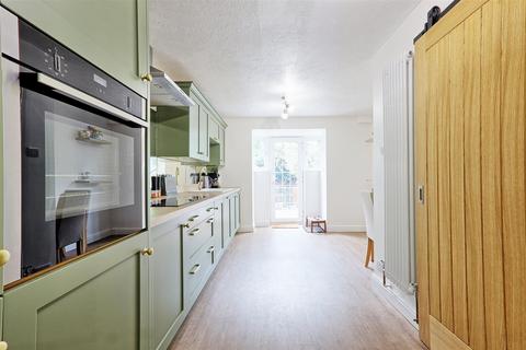 2 bedroom end of terrace house for sale, Brick Kiln Close, Coggeshall, Colchester