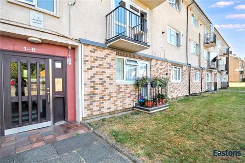 2 bedroom flat for sale, Longfield Crescent, Surrey KT20