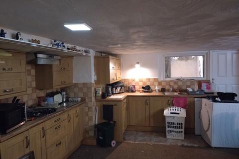 undefined, Holmfield Road, Blackpool, Lancashire, FY2 9RF