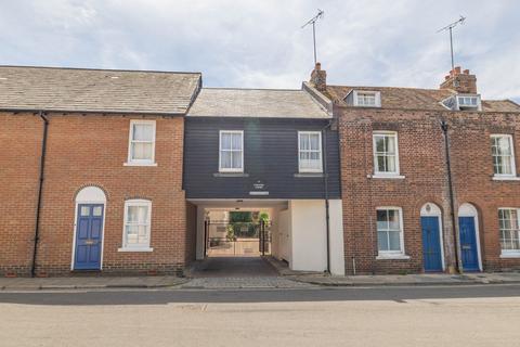 1 bedroom flat for sale, Chantry Court, St. Radigunds Street, Canterbury, Kent, CT1