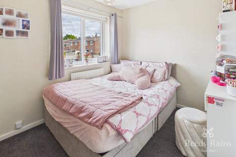 3 bedroom house to rent, Buckfast Close, Cheshire SK10