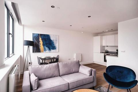 1 bedroom apartment to rent, Alexander House